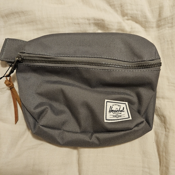 Herschel Supply Company Charcoal Belt Bag - Picture 1 of 5